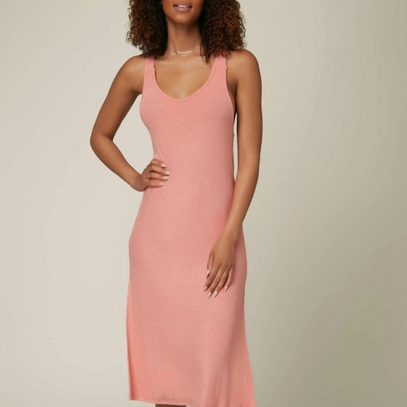 O'Neill Dresses & Skirts - Oneill aquaria ribbed v neck midi dress medium slit